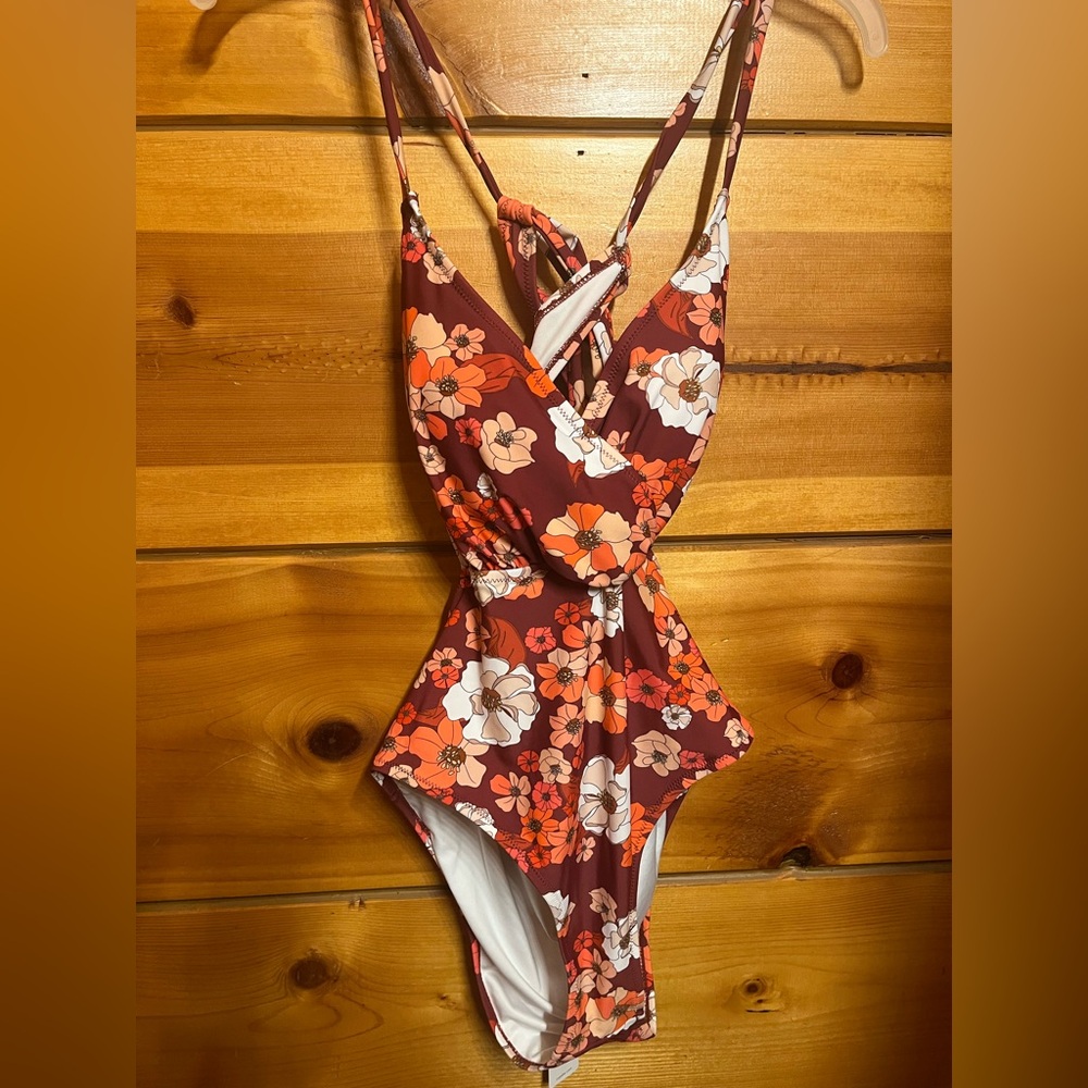 Cupshe Floral Burgundy One-Piece Swimsuit